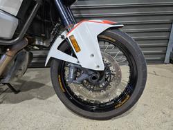 2016 KTM 1290 SUPER ADVENTURE WHITE