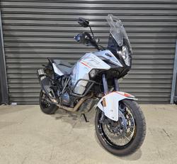 2016 KTM 1290 SUPER ADVENTURE WHITE