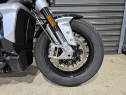 2021 Triumph ROCKET 3 R BLACK