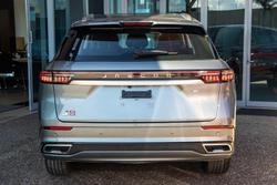 2025 Jaecoo J8 Track