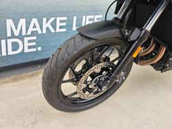 2025 BMW Motorrad F 800 GS White