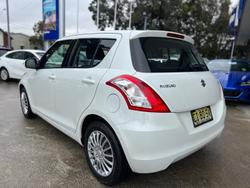 2016 Suzuki
Swift GL