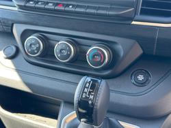 2024 Renault Trafic Premium