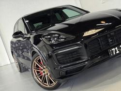 2022 Porsche Cayenne GTS 9YA MY22 4X4 On Demand Black