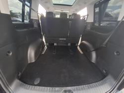 2022 Hyundai
                STARIA Highlander