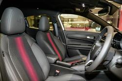 2025 Alfa Romeo Junior Ibrida
