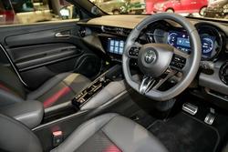2025 Alfa Romeo Junior Ibrida