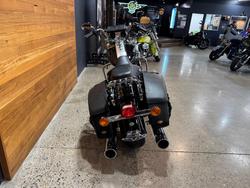 2013 Harley-davidson FLHR ROAD KING Black