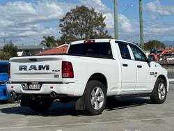 2021 RAM 1500 Express DS MY21 4X4 Dual Range Bright White