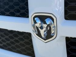 2021 RAM 1500 Express DS MY21 4X4 Dual Range Bright White
