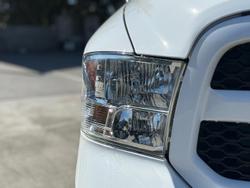 2021 RAM 1500 Express DS MY21 4X4 Dual Range Bright White