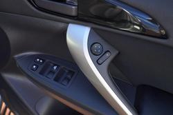 2025 Mitsubishi Eclipse Cross ES YB MY24 Titanium