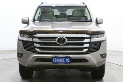 2022 Toyota Landcruiser VX