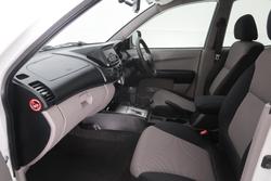 2014 Mitsubishi Triton GLX MN MY15 4X4 Dual Range White