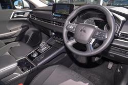 2024 Mitsubishi Outlander LS ZM MY24 Sterling Silver