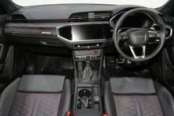 2024 Audi
RS Q3