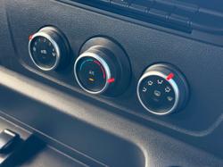 2021 Renault Master Pro 110kW