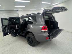 2021 Toyota Landcruiser VX VDJ200R 4X4 Dual Range Graphite
