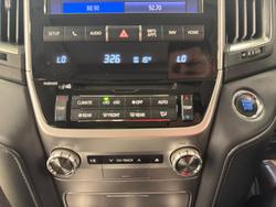 2021 Toyota Landcruiser VX VDJ200R 4X4 Dual Range Graphite