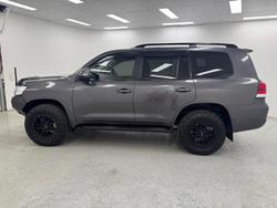 2021 Toyota Landcruiser VX VDJ200R 4X4 Dual Range Graphite