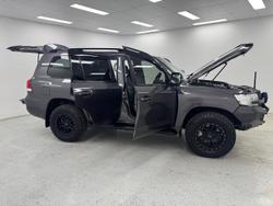 2021 Toyota Landcruiser VX VDJ200R 4X4 Dual Range Graphite