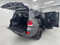 2021 Toyota Landcruiser VX VDJ200R 4X4 Dual Range Graphite