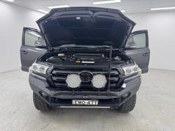 2021 Toyota Landcruiser VX VDJ200R 4X4 Dual Range Graphite