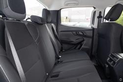 2025 Isuzu D-MAX SX MY24 4X4 Dual Range Mineral White