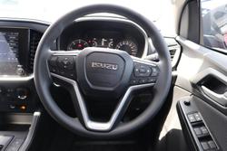 2025 Isuzu MU-X LS-M