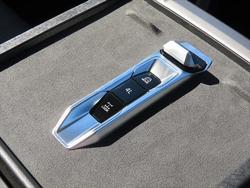 2025 LDV Terron 9 Origin