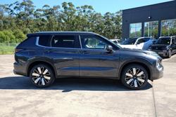 2025 Mitsubishi
Outlander Aspire