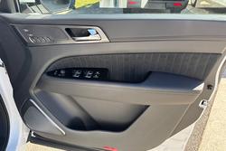 2025 SsangYong
Rexton