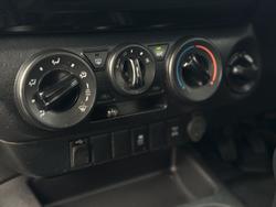 2019 Toyota
Hilux SR