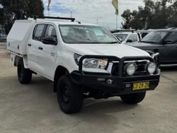 2019 Toyota
Hilux SR