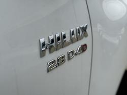 2019 Toyota
Hilux SR
