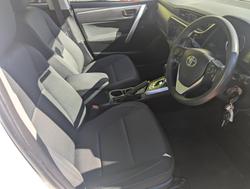 2017 Toyota Corolla Ascent ZRE172R Glacier White