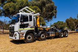 2025 Isuzu Fyh F SERIES White