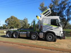 2025 Isuzu Fyh F SERIES White