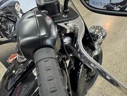 2025 Harley-Davidson Heritage Classic 117 (FLHC) Softail Black
