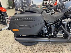 2025 Harley-Davidson Heritage Classic 117 (FLHC) Softail Black