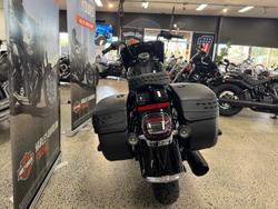 2025 Harley-Davidson Heritage Classic 117 (FLHC) Softail Black
