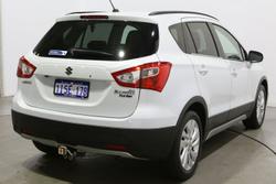 2019 Suzuki
S-Cross Turbo