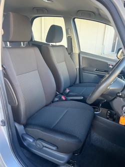 2014 Suzuki
                SX4 Crossover Navigator