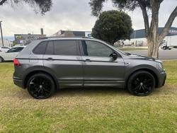 2018 Volkswagen
Tiguan Wolfsburg Edition