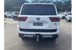 2023 Toyota
Landcruiser GR Sport