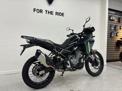2025 CFMOTO 2025 Cf Moto 450CC 450 MT DUAL SPORT grey