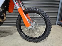 2023 KTM 450 SX-F ORANGE