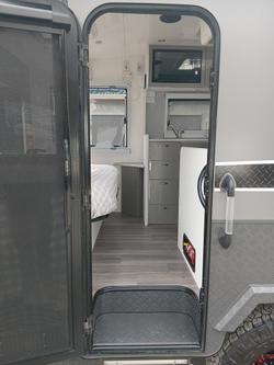 2022 Red Centre Kimberley Plus 186 Type B