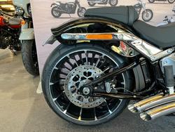 2025 Harley-davidson FXBR BREAKOUT (117) Vivid Black