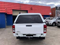 2016 Isuzu D-MAX SX High Ride MY15.5 4x2 Splash White